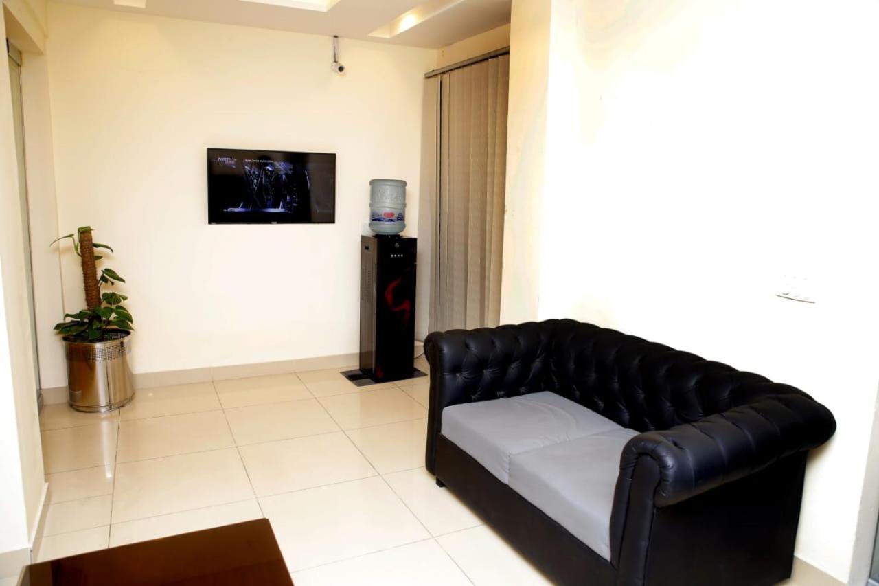 Hotel Noor Plaza Lahore Buitenkant foto